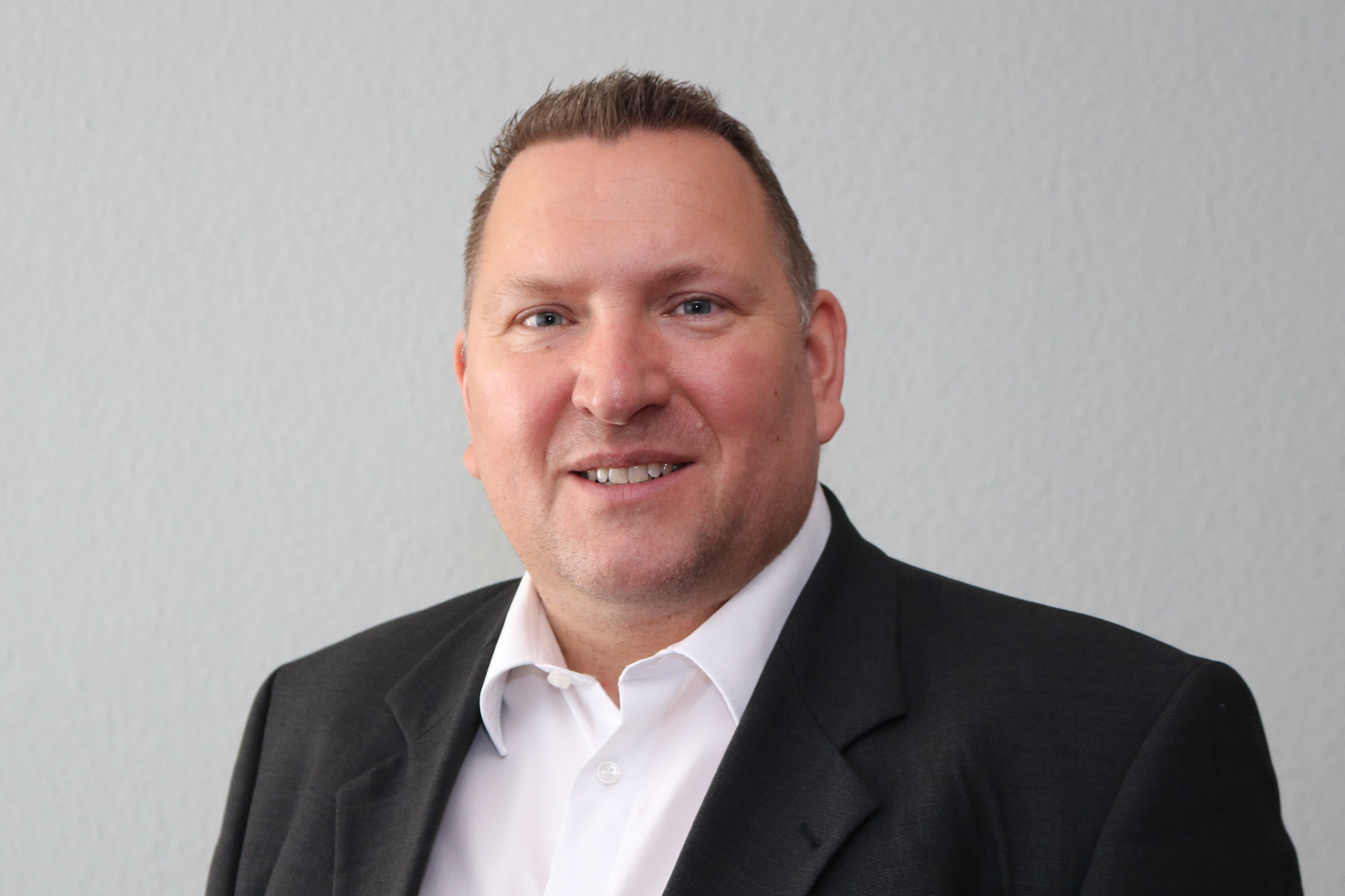 Seit dem 1. Mai ist Sören Krieghoff neuer Leiter des Geschäftsbereichs Personal und Recht im Diakonie Service-Zentrum Oldenburg (DSO).